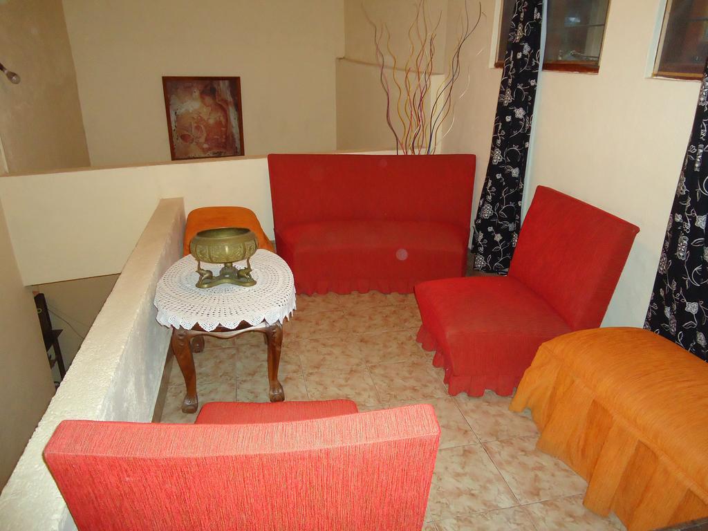 Lady Gordons Homestay Kandy Exterior photo